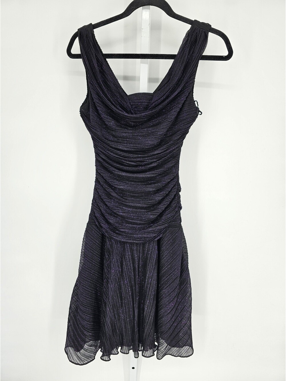 Vintage NW Nightway Women's Black Sleeveless V-neck Ruffle Midi Dress Size 4